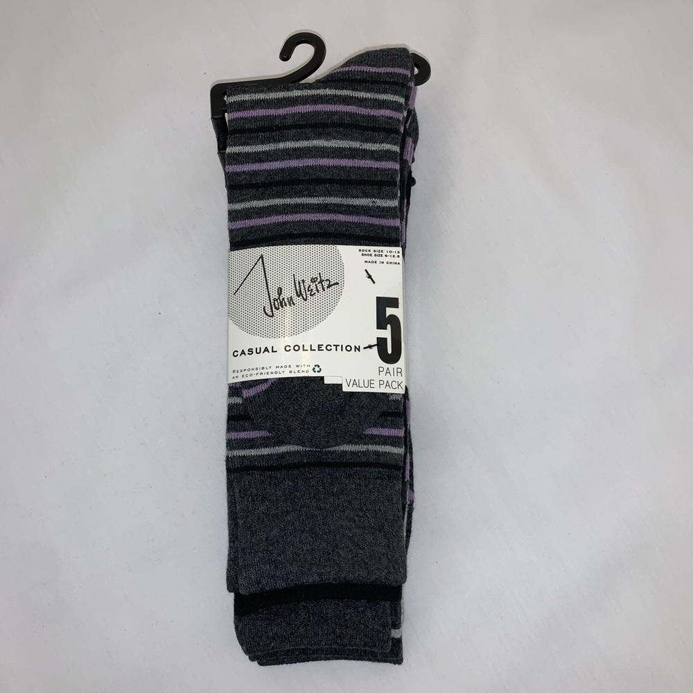 John Weitz casual collection designer men’s socks.